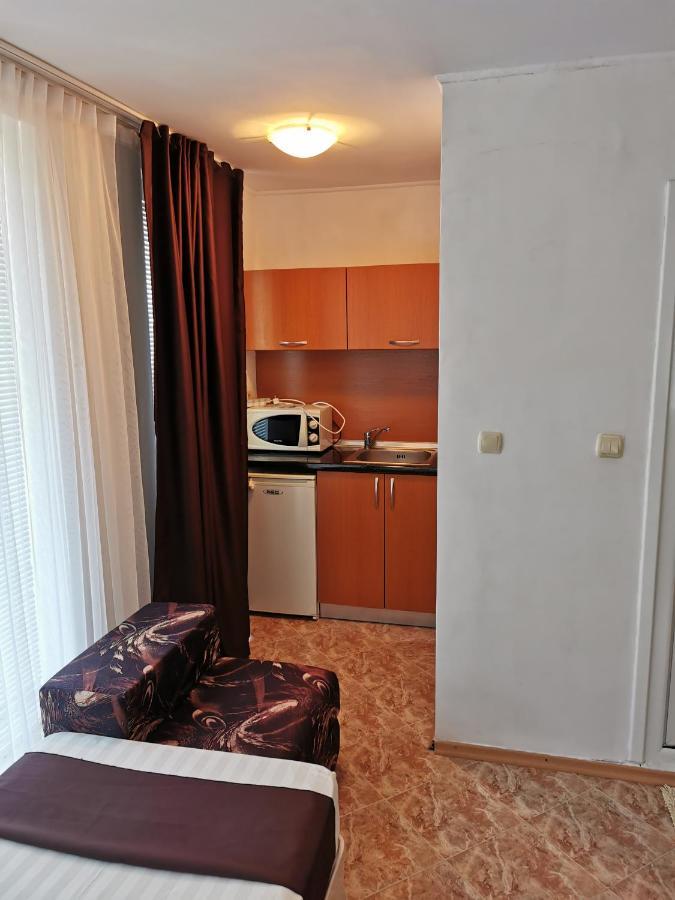 Jelezchevi Guest Rooms Πριμόρσκο Εξωτερικό φωτογραφία