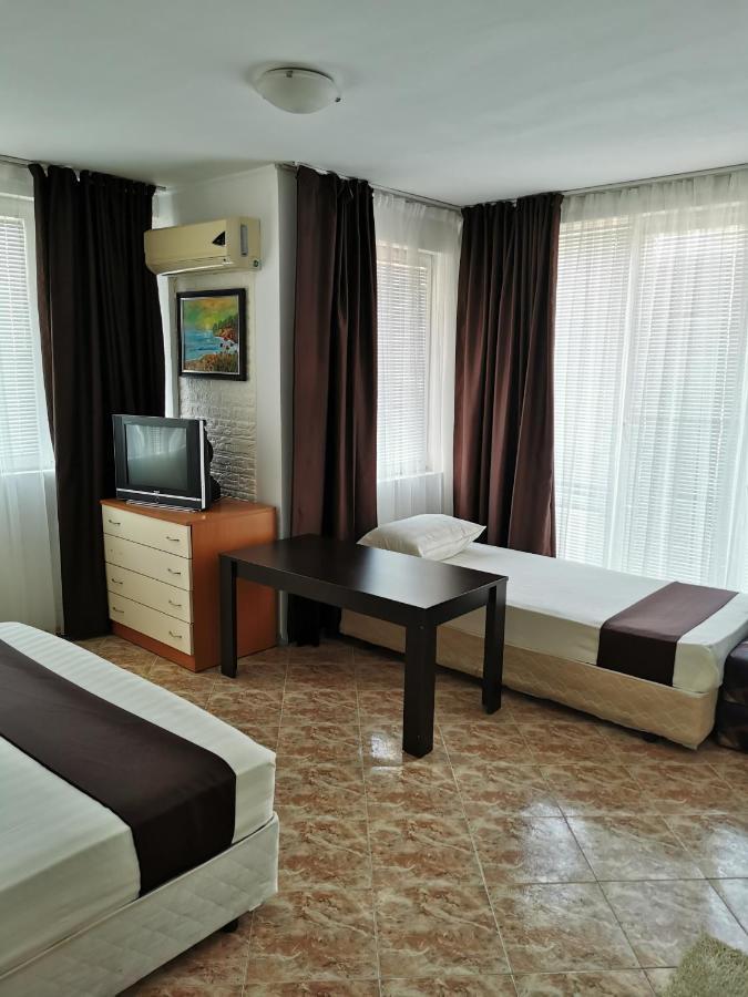 Jelezchevi Guest Rooms Πριμόρσκο Εξωτερικό φωτογραφία