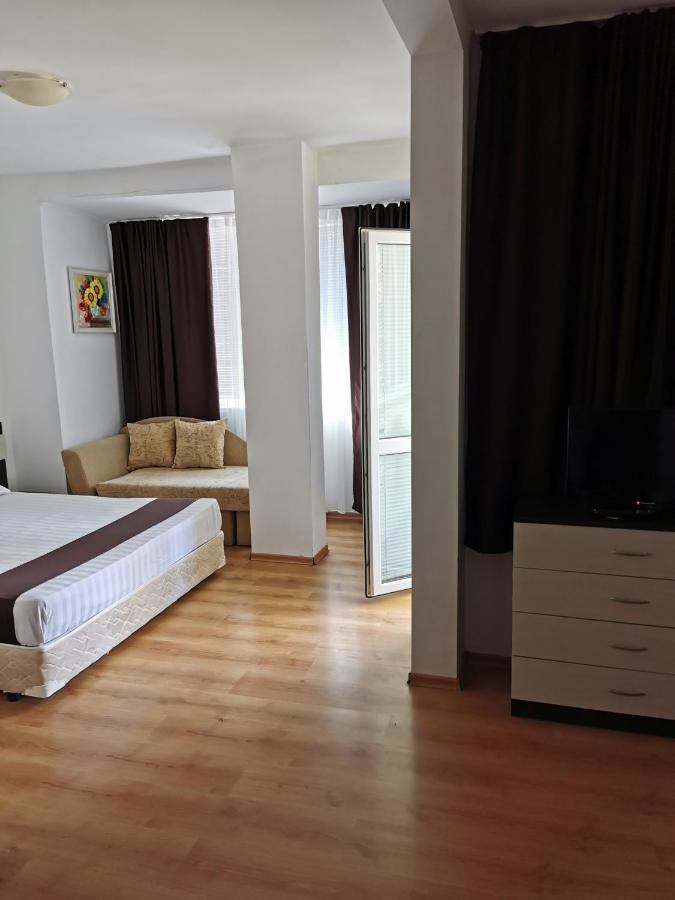 Jelezchevi Guest Rooms Πριμόρσκο Εξωτερικό φωτογραφία