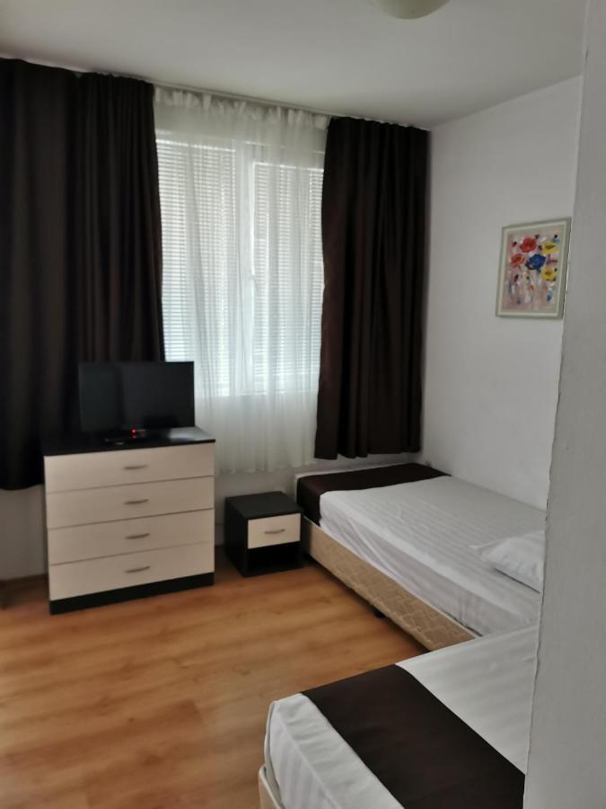 Jelezchevi Guest Rooms Πριμόρσκο Εξωτερικό φωτογραφία
