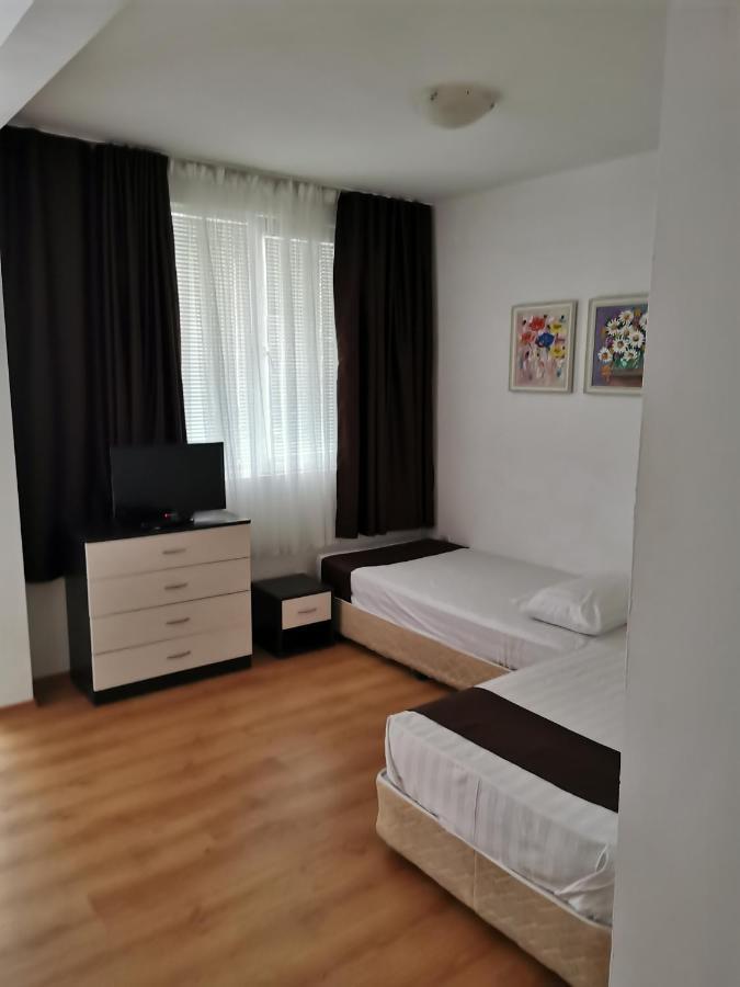 Jelezchevi Guest Rooms Πριμόρσκο Εξωτερικό φωτογραφία