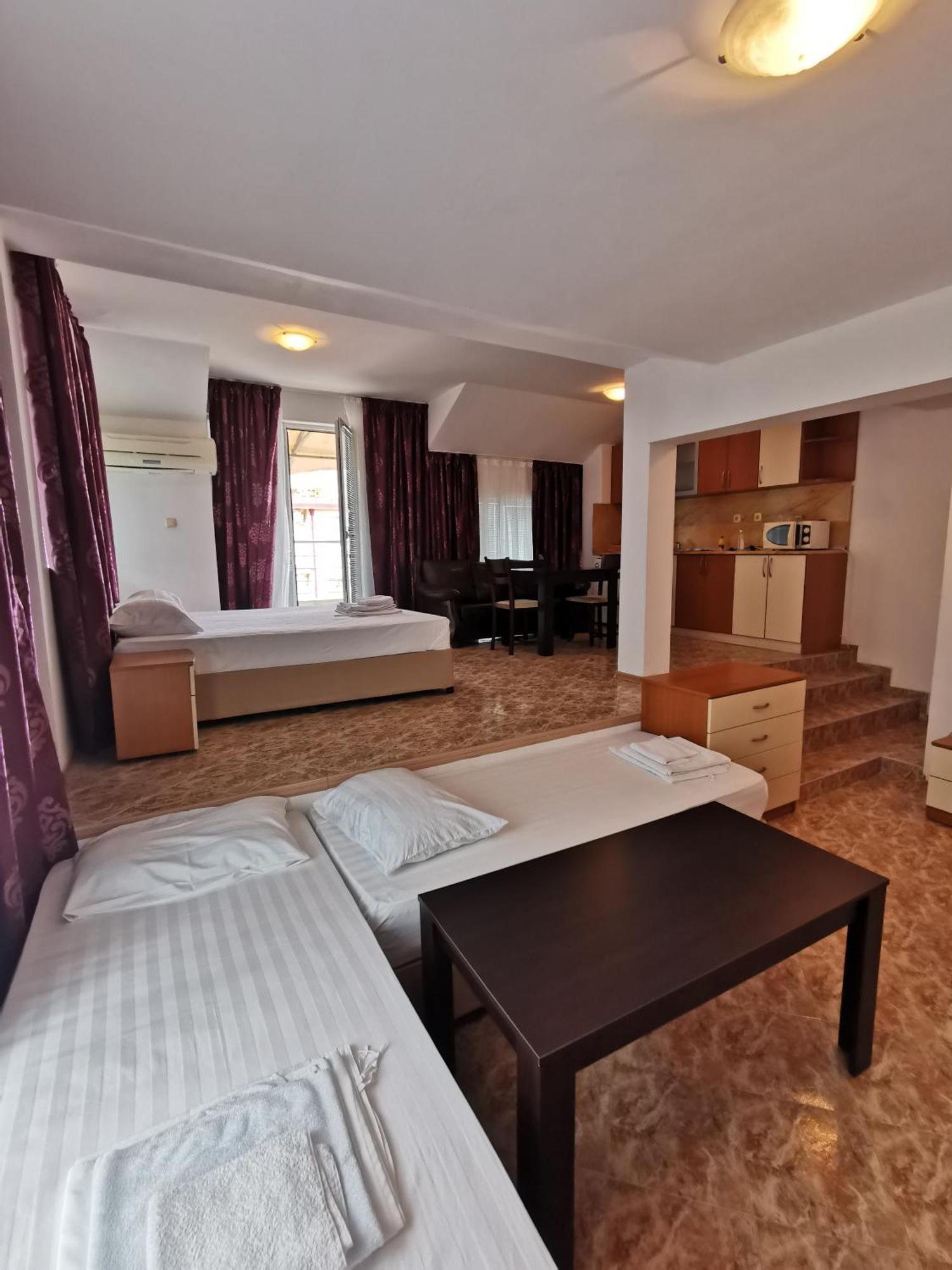 Jelezchevi Guest Rooms Πριμόρσκο Εξωτερικό φωτογραφία