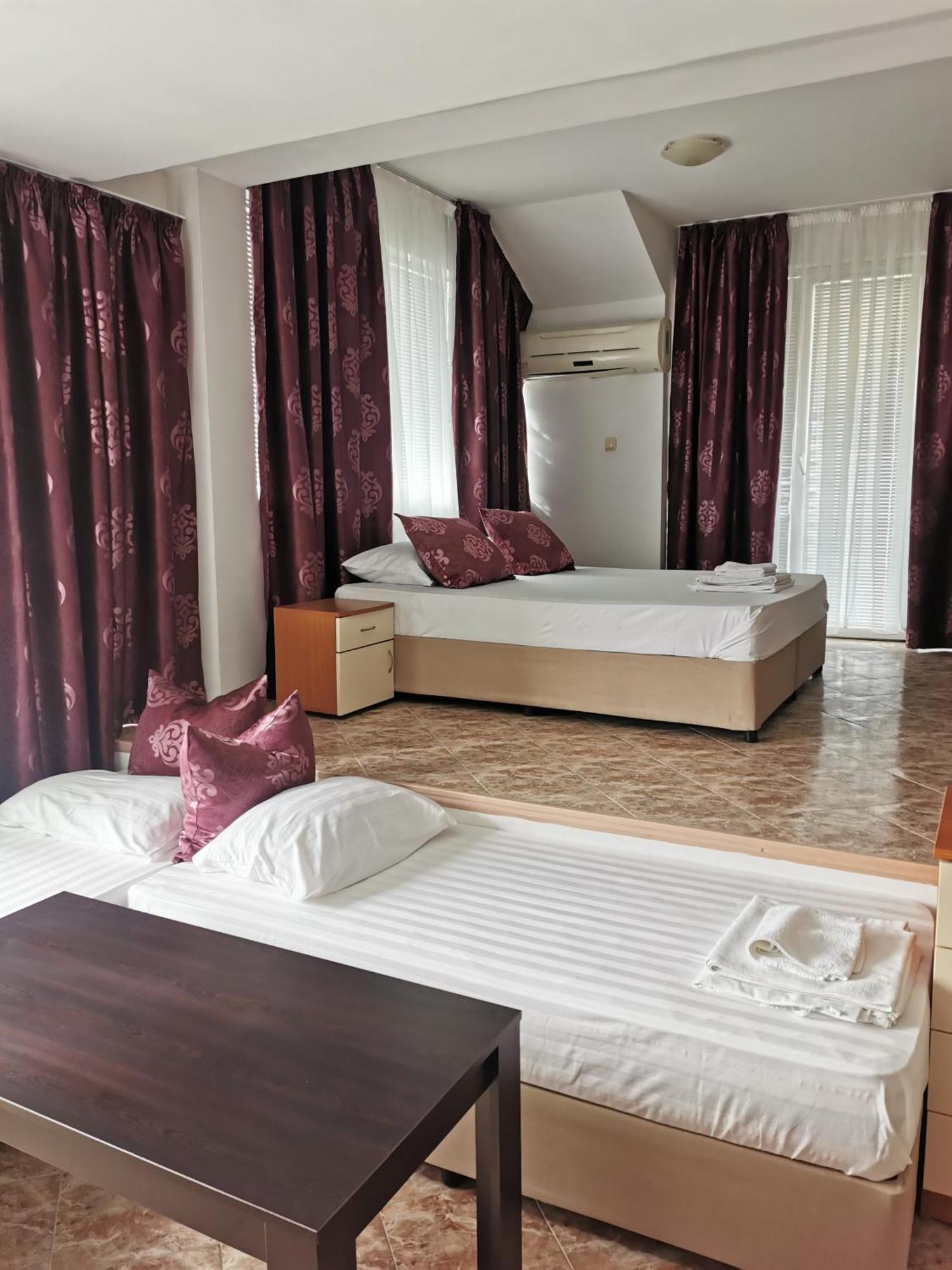 Jelezchevi Guest Rooms Πριμόρσκο Εξωτερικό φωτογραφία