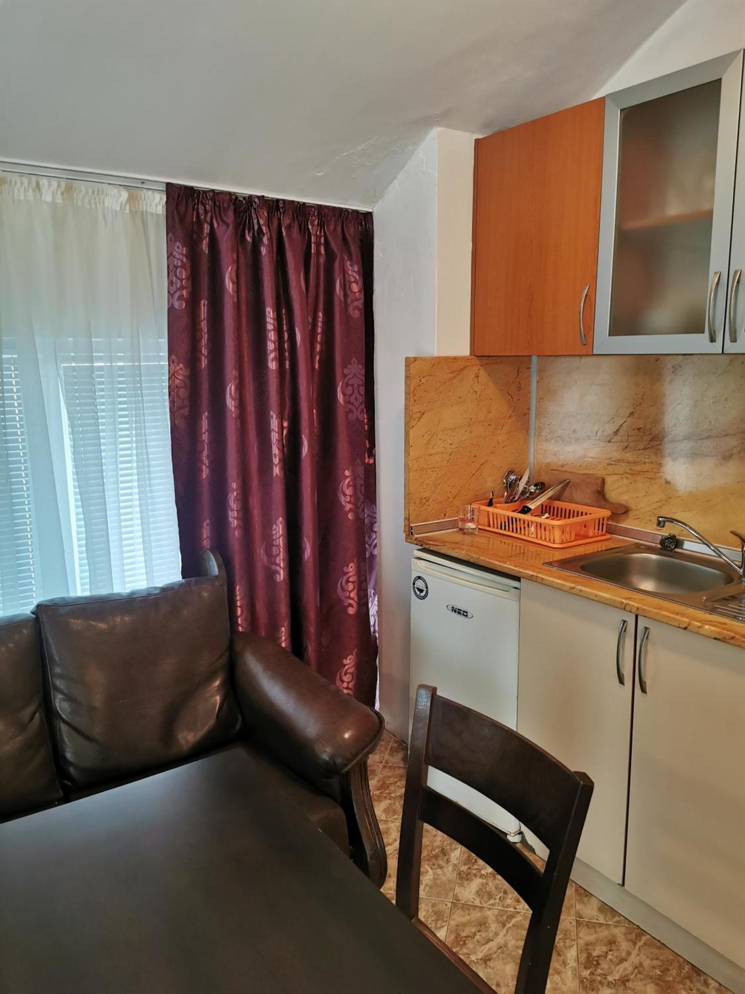Jelezchevi Guest Rooms Πριμόρσκο Εξωτερικό φωτογραφία