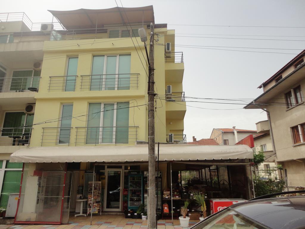 Jelezchevi Guest Rooms Πριμόρσκο Εξωτερικό φωτογραφία