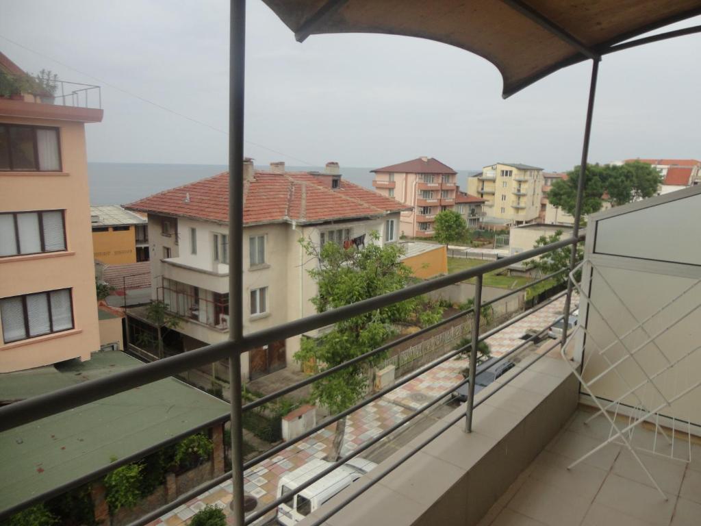Jelezchevi Guest Rooms Πριμόρσκο Εξωτερικό φωτογραφία